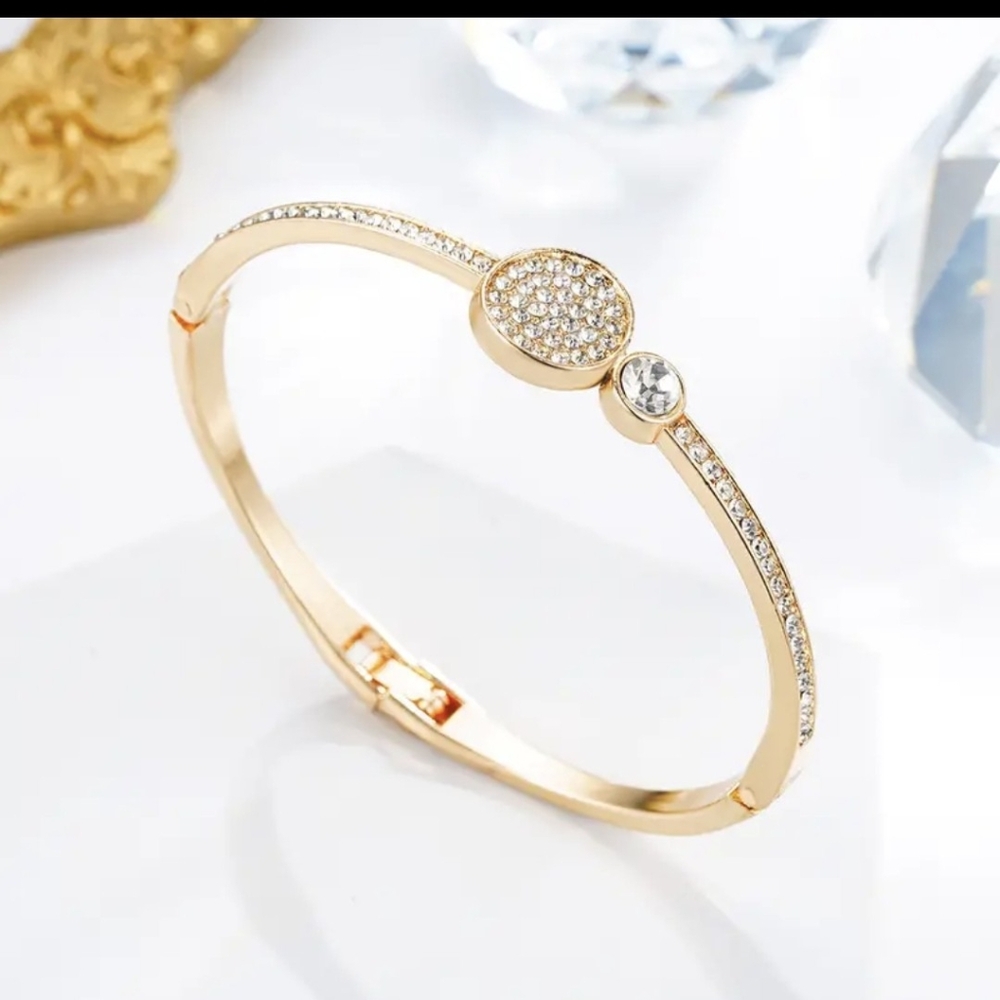 Bangle - Picture 4 of 5